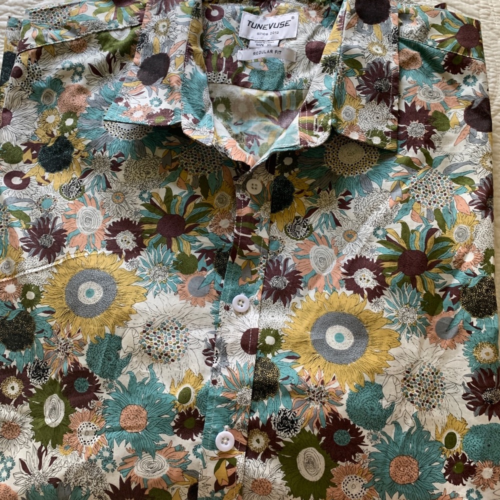 Men’s printed long sleeve shirt